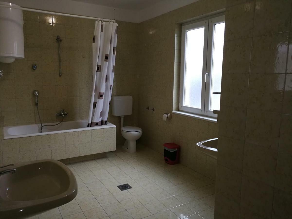 فونتانا Apartment Violeta 1 المظهر الخارجي الصورة
